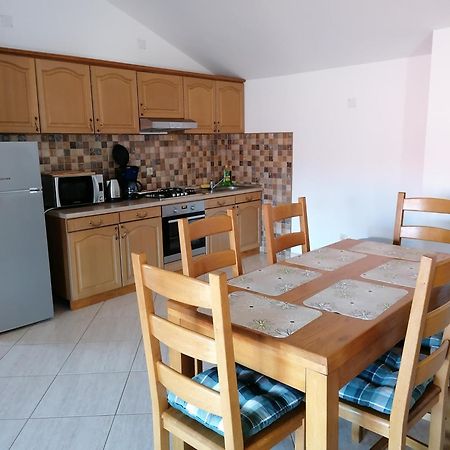 Apartman Monte Cristo Maslenica Bagian luar foto