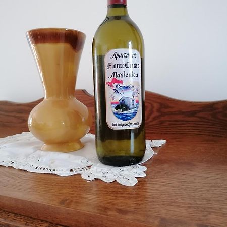 Apartman Monte Cristo Maslenica Bagian luar foto