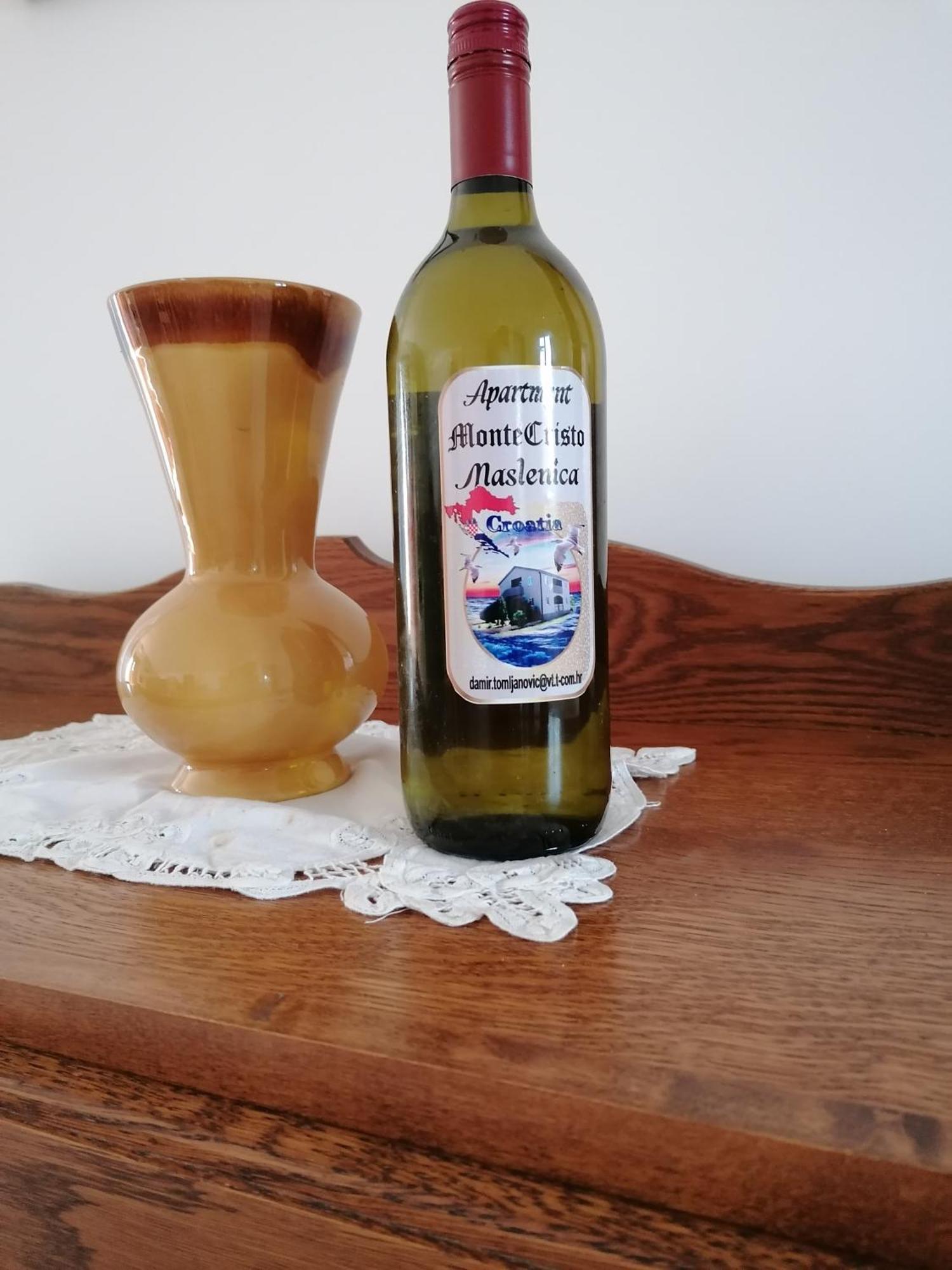 Apartman Monte Cristo Maslenica Bagian luar foto